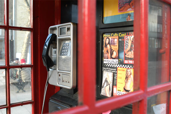 Foto del Giorno - Telefono Rosso