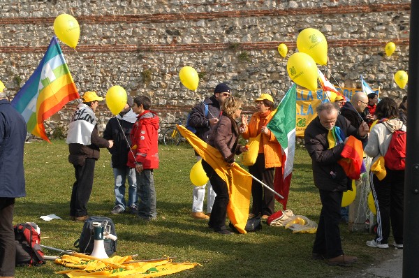 Manifestazione No Dal Molin - Fotografia 13 - Vicenza 17 febbraio 2007