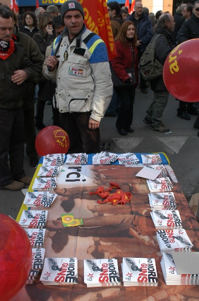 Manifestazione No Dal Molin - Fotografia 44 - Vicenza 17 febbraio 2007