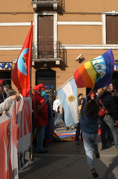 Manifestazione No Dal Molin - Fotografia 45 - Vicenza 17 febbraio 2007