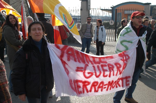 Manifestazione No Dal Molin - Fotografia 98 - Vicenza 17 febbraio 2007