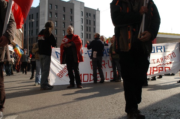 Manifestazione No Dal Molin - Fotografia 102 - Vicenza 17 febbraio 2007