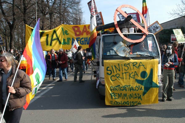 Manifestazione No Dal Molin - Fotografia 125 - Vicenza 17 febbraio 2007