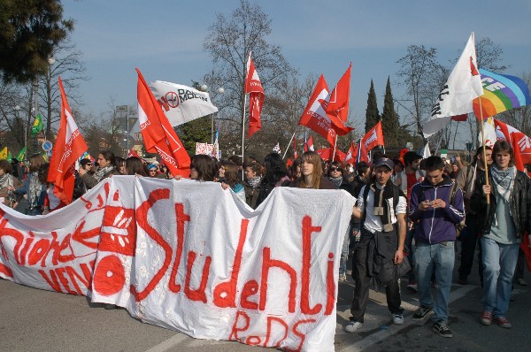 Manifestazione No Dal Molin - Fotografia 157 - Vicenza 17 febbraio 2007