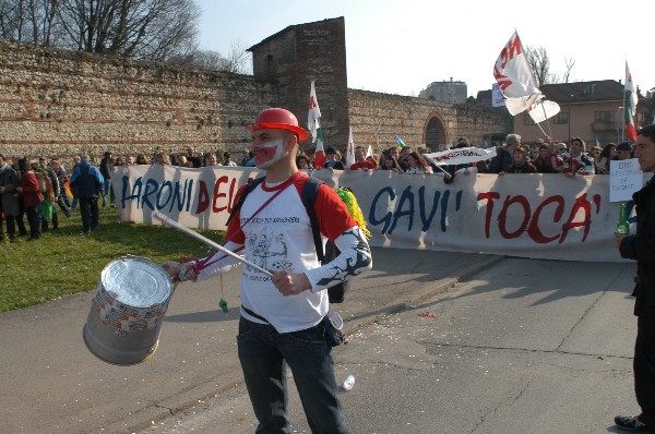 Manifestazione No Dal Molin - Fotografia 217 - Vicenza 17 febbraio 2007