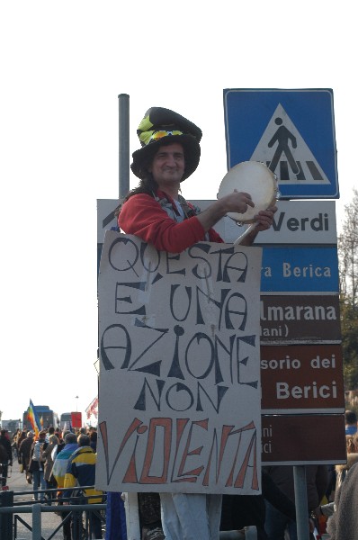 Manifestazione No Dal Molin - Fotografia 303 - Vicenza 17 febbraio 2007