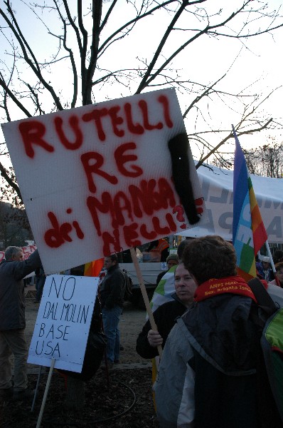 Manifestazione No Dal Molin - Fotografia 358 - Vicenza 17 febbraio 2007
