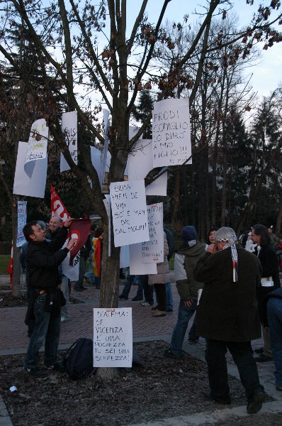 Manifestazione No Dal Molin - Fotografia 381 - Vicenza 17 febbraio 2007