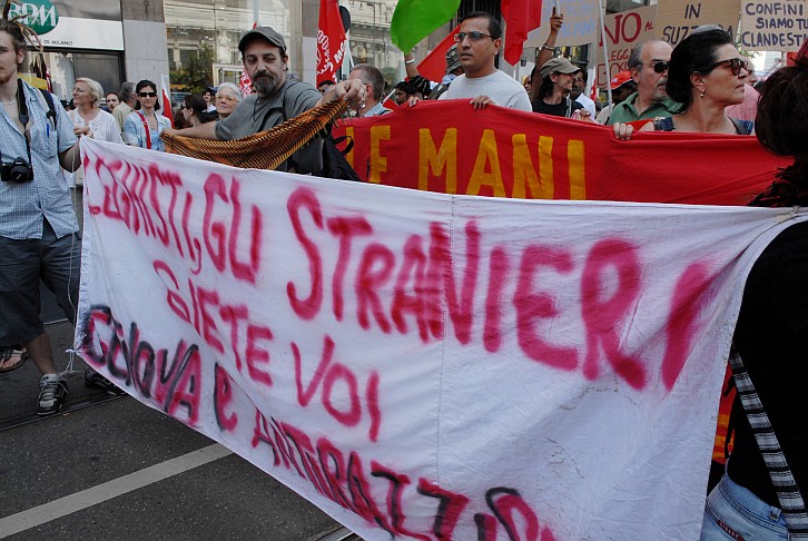 Fotografia - Gli stranieri siete voi