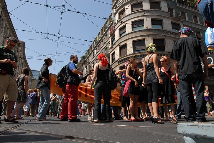 Fotografia - Manifestanti in strada