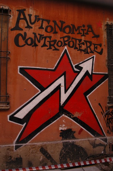 Autonomia Contropotere :: Murales
