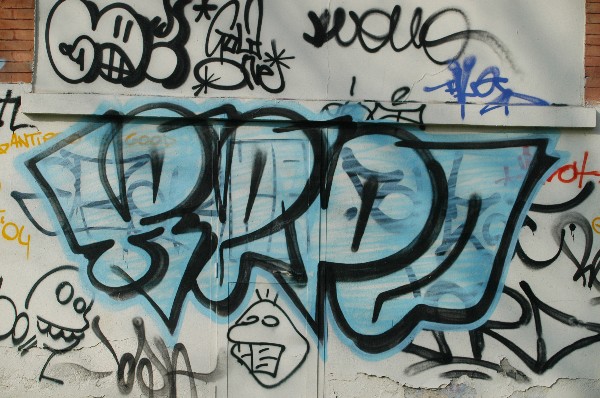 Scritta celeste :: Murales
