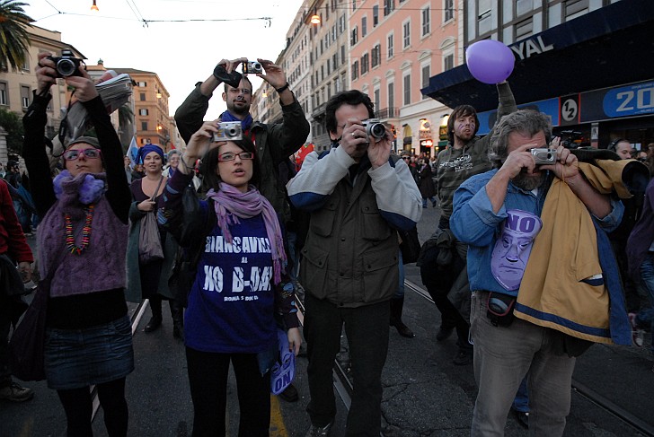 Fotografi - Fotografia del No Berlusconi Day