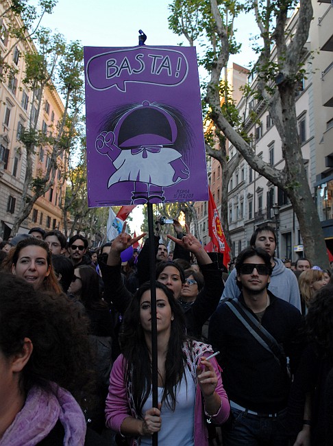 Mafalda basta - Fotografia del No Berlusconi Day