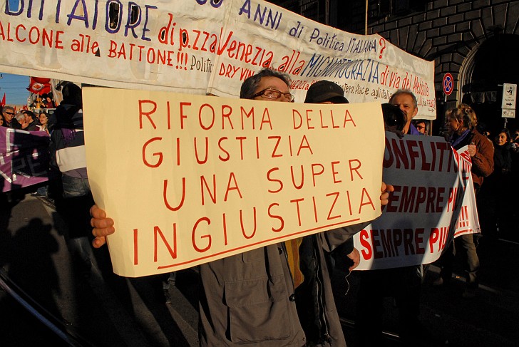 Riforma della giustizia - Fotografia del No Berlusconi Day