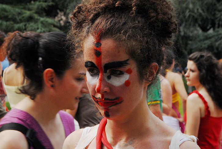 Bianco rosso nero :: Par Tòt Parata - Partòt