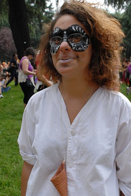 In camicia bianca :: Par Tòt Parata - Partòt