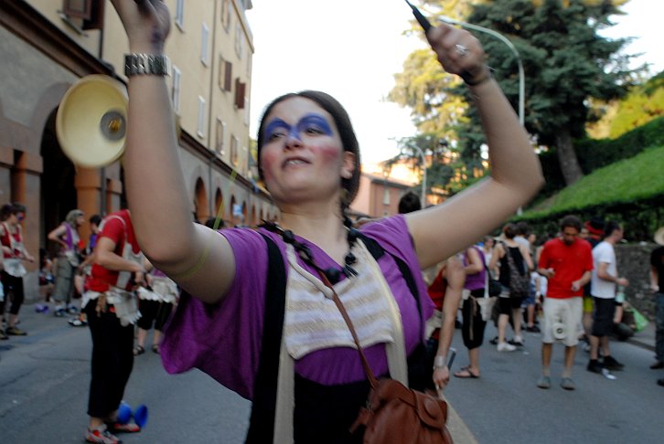 In viola :: Par Tòt Parata - Partòt