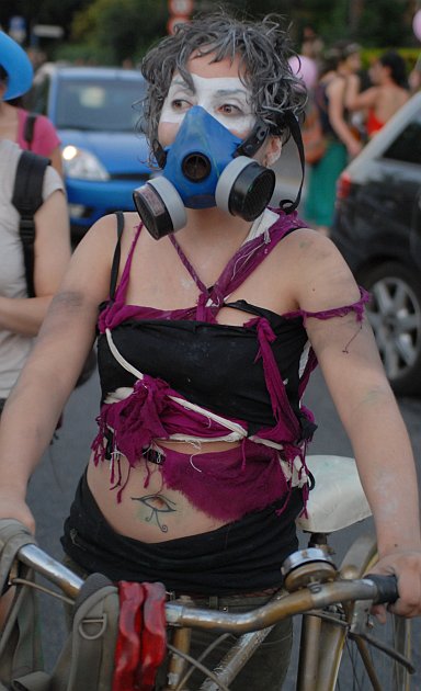 Maschera a gas :: Par Tòt Parata - Partòt