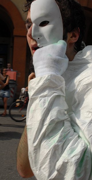 Mezzo bianco :: Par Tòt Parata - Partòt