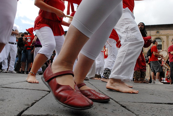 Piedi dance :: Par Tòt Parata - PARTòT