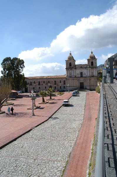 Piazza - Fotografia di Stilo