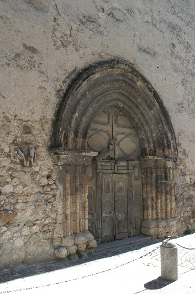 Portone chiesa piedi - Fotografia di Stilo