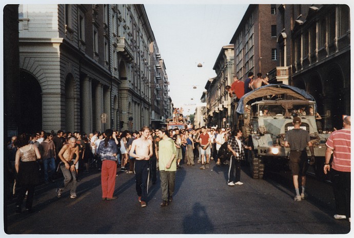 Via Irnerio :: Street Rave Parade - Bologna 1998