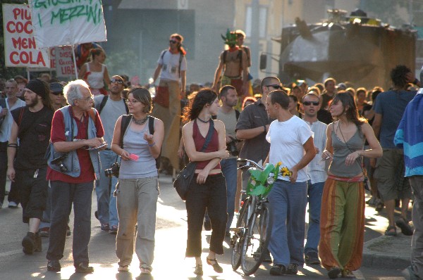 Corteo che avanza :: Street Rave Parade