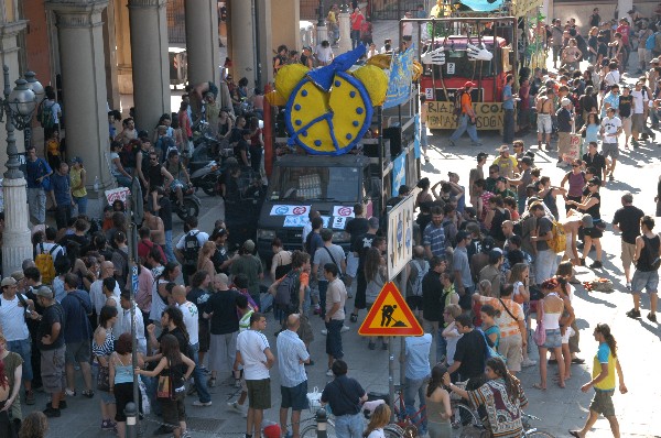 Due camion :: Street Rave Parade