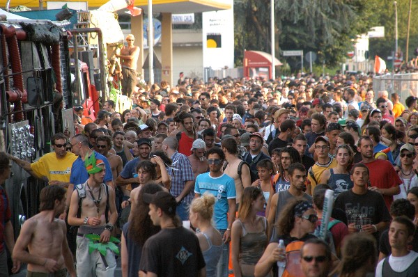 Raggruppamento :: Street Rave Parade