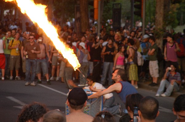 Sputa Fuoco :: Street Rave Parade