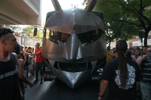 Testone in ferro :: Street Rave Parade