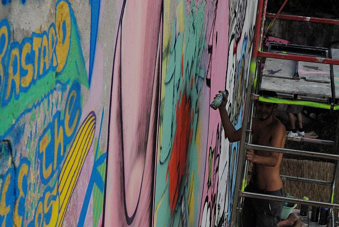 Spray :: Arte Bastardo