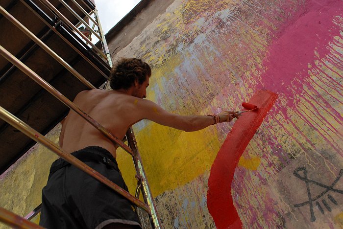 Si continua in rosso :: Arte Bastardo