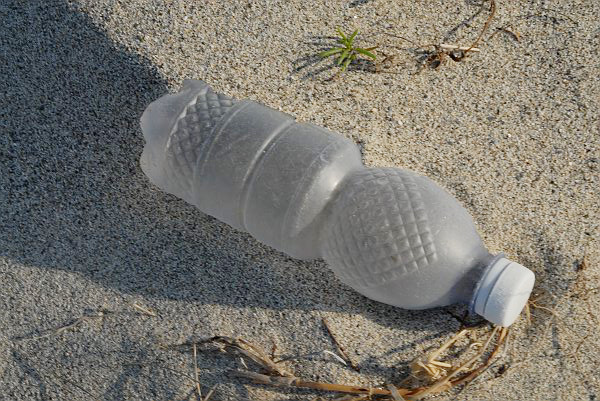 Bottiglia plastica acqua